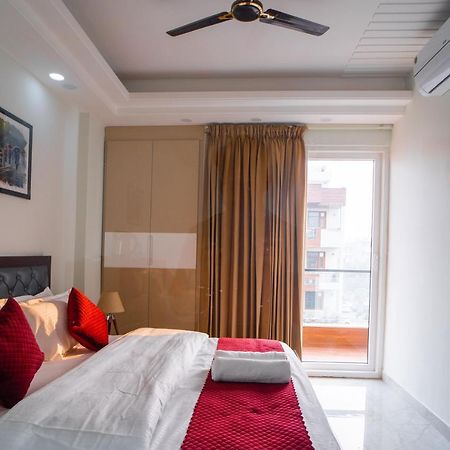 The Lodgers 1 Bhk Serviced Apartment Golf Course Road Gurgaon Buitenkant foto