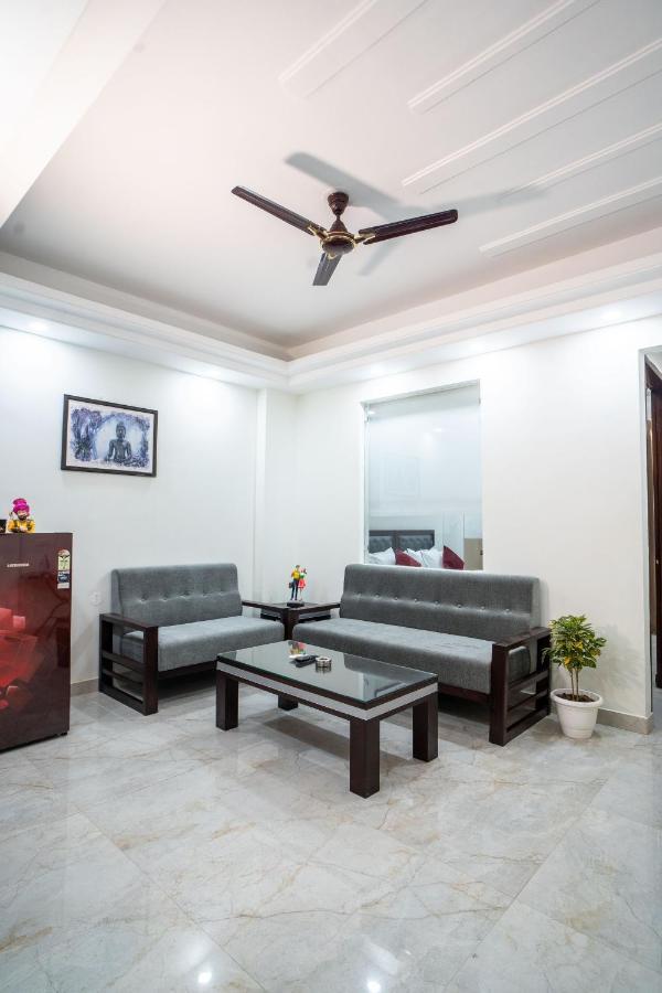 The Lodgers 1 Bhk Serviced Apartment Golf Course Road Gurgaon Buitenkant foto