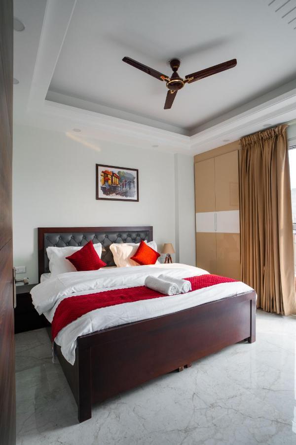 The Lodgers 1 Bhk Serviced Apartment Golf Course Road Gurgaon Buitenkant foto